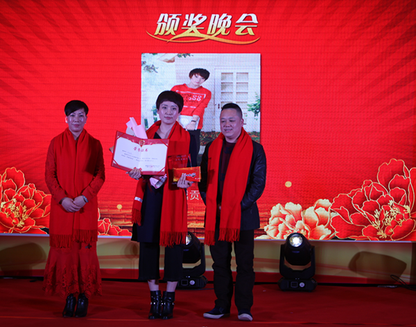 1475720397233735.png 7.png